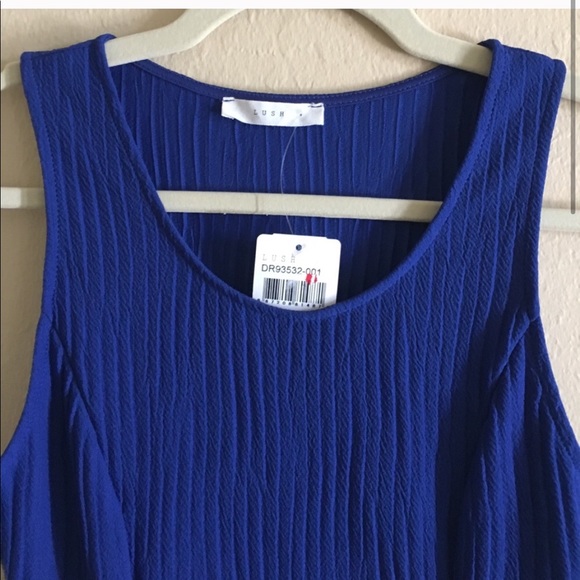 NWT 💙 Brand New LUSH Dress Size XS - Picture 2 of 4